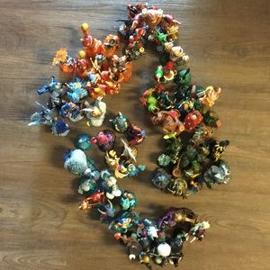 Skylanders for sale. A whole bunch of them.